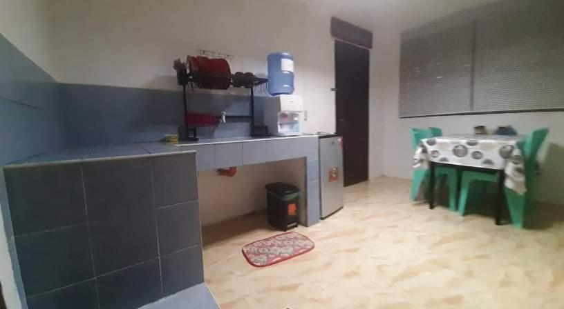A&C Aquino Guesthouse Moalboal Eksteriør bilde